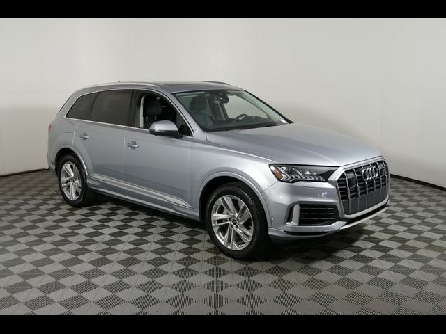 2024 Audi Q7 Premium Plus