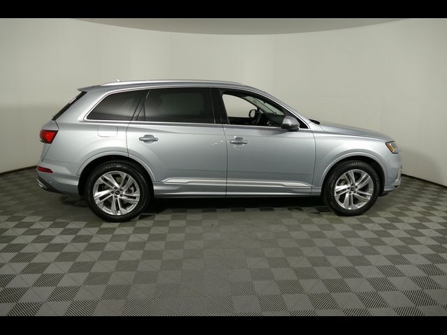 2024 Audi Q7 Premium Plus