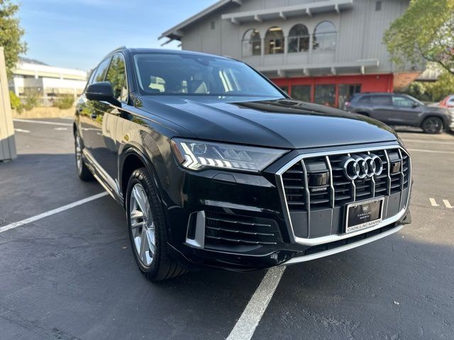 2024 Audi Q7 Premium Plus