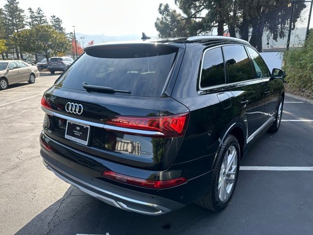 2024 Audi Q7 Premium Plus