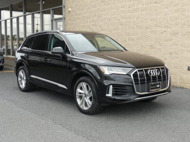 2024 Audi Q7 Premium Plus