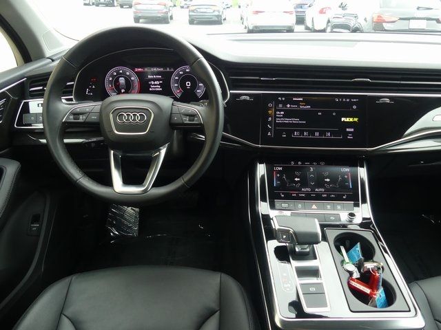 2024 Audi Q7 Premium Plus