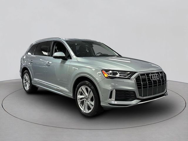 2024 Audi Q7 Premium