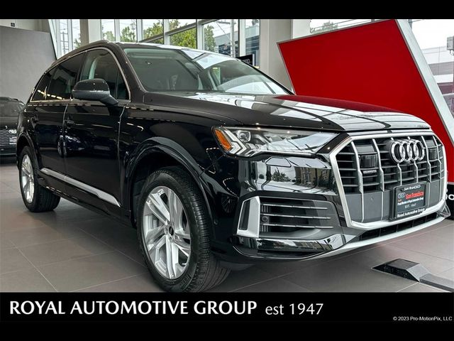 2024 Audi Q7 Premium