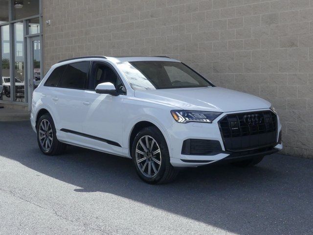 2024 Audi Q7 Premium Plus