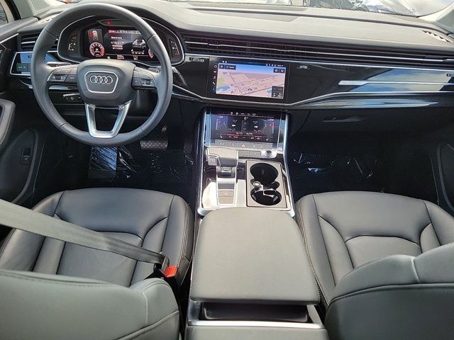 2024 Audi Q7 Premium Plus