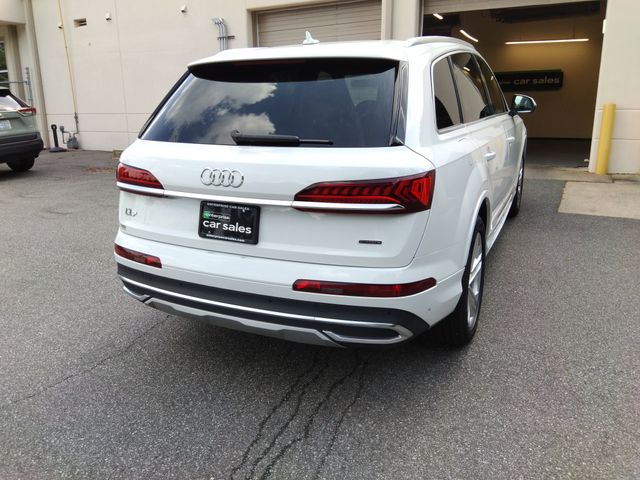 2024 Audi Q7 Premium Plus
