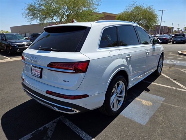 2024 Audi Q7 Premium Plus