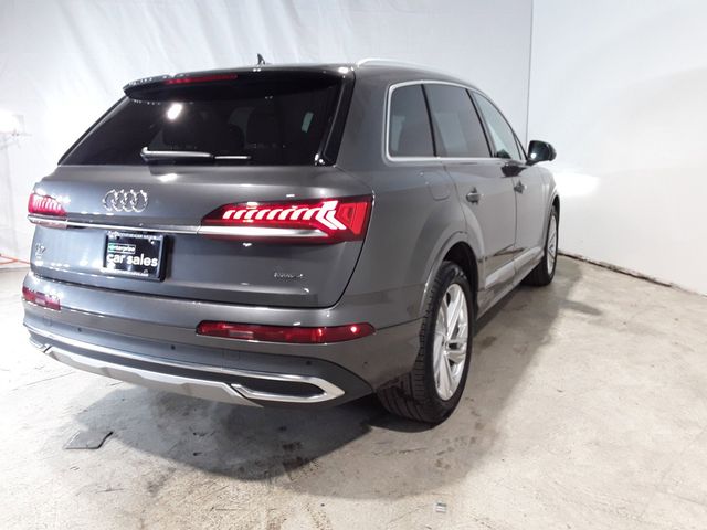 2024 Audi Q7 Premium Plus