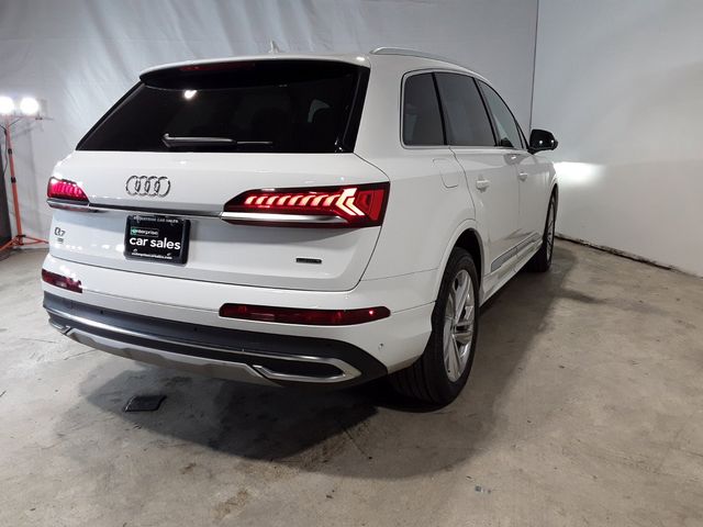 2024 Audi Q7 Premium Plus