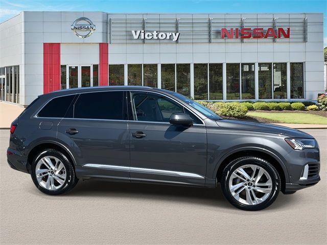 2024 Audi Q7 Premium Plus