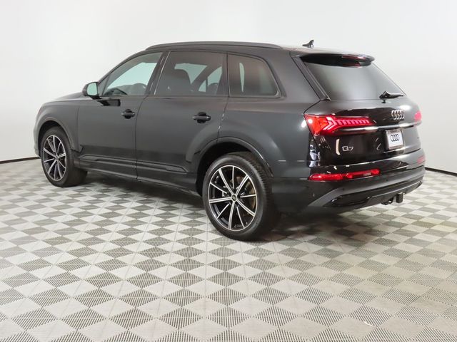 2024 Audi Q7 Premium Plus