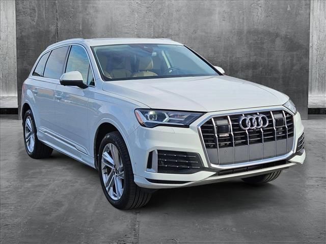 2024 Audi Q7 Premium