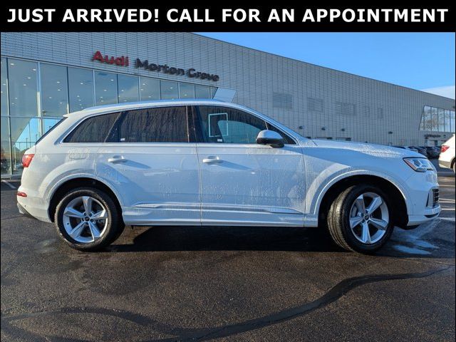 2024 Audi Q7 Premium