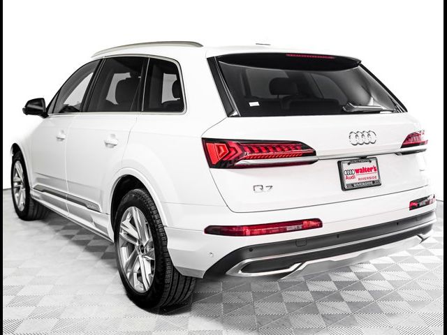 2024 Audi Q7 Premium