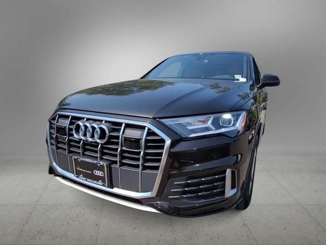 2024 Audi Q7 Premium