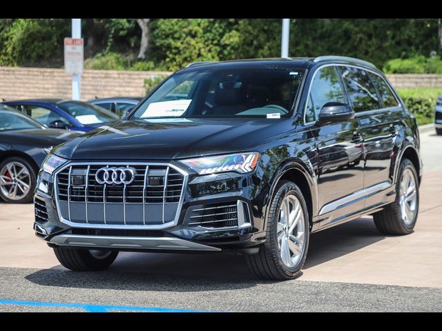 2024 Audi Q7 Premium