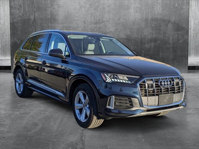 2024 Audi Q7 Premium Plus