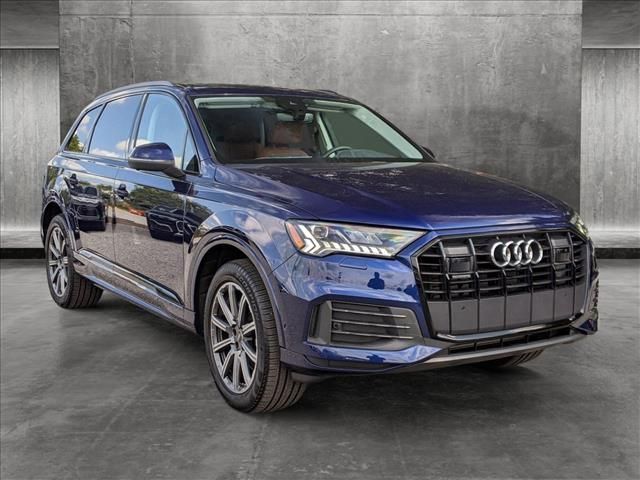 2024 Audi Q7 Premium Plus