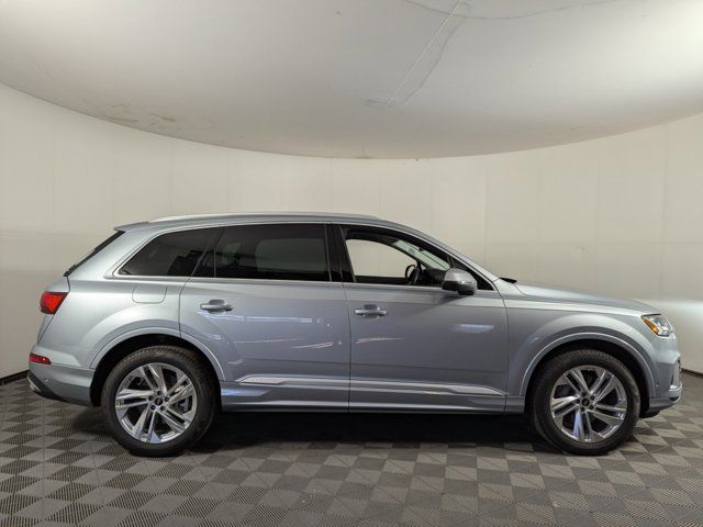 2024 Audi Q7 Premium Plus