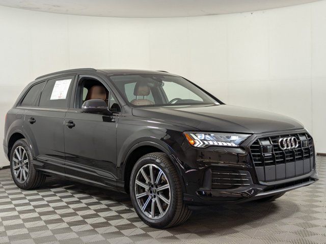 2024 Audi Q7 Premium Plus