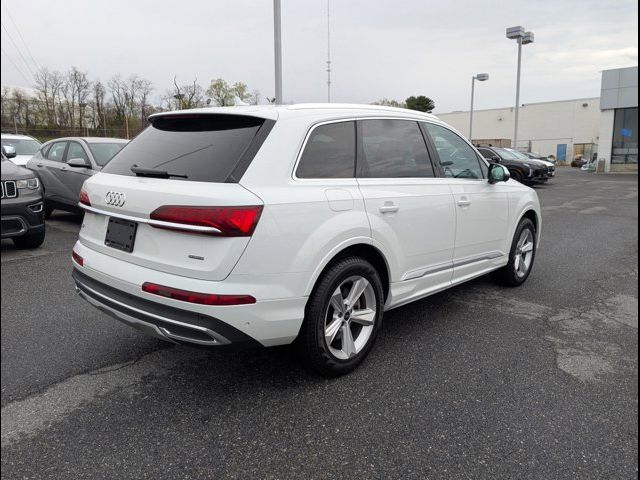 2024 Audi Q7 Premium Plus
