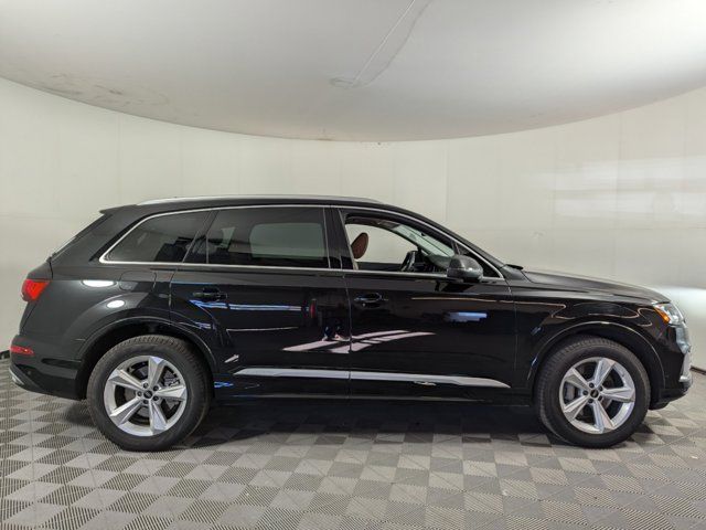 2024 Audi Q7 Premium Plus