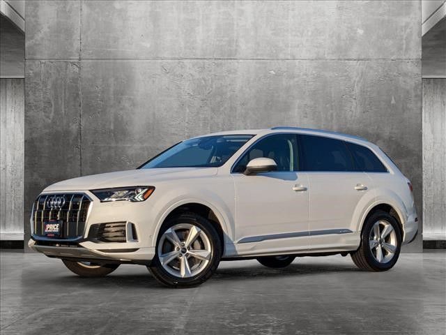 2024 Audi Q7 Premium Plus