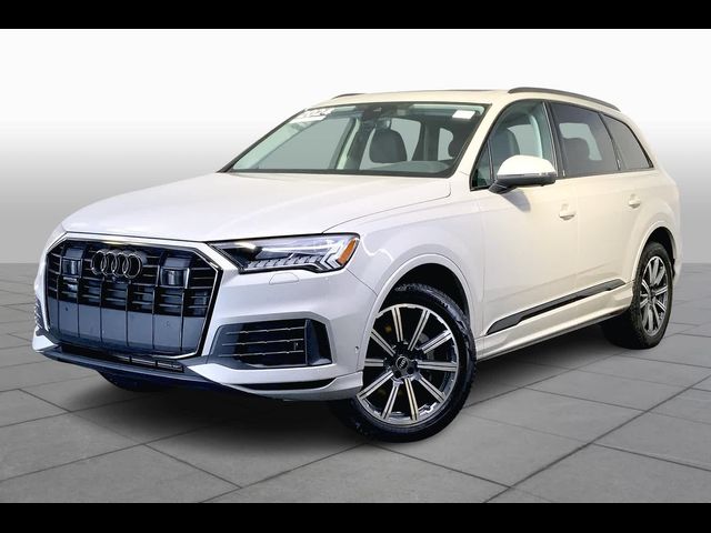 2024 Audi Q7 Premium Plus