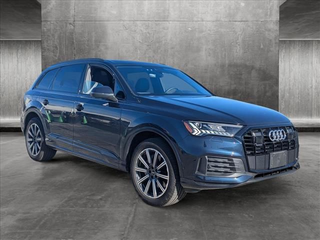 2024 Audi Q7 Premium Plus