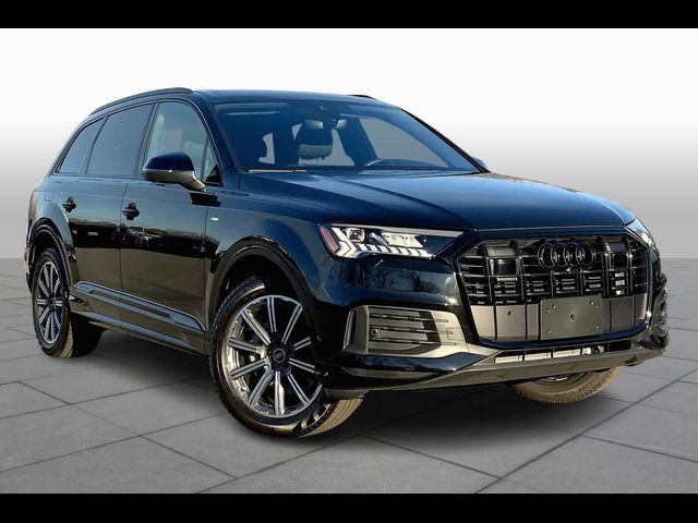 2024 Audi Q7 Premium Plus