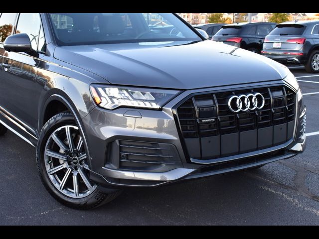 2024 Audi Q7 Premium Plus