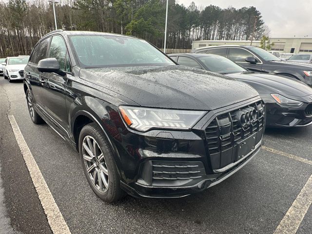 2024 Audi Q7 Premium Plus