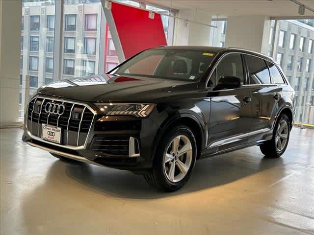 2024 Audi Q7 Premium Plus