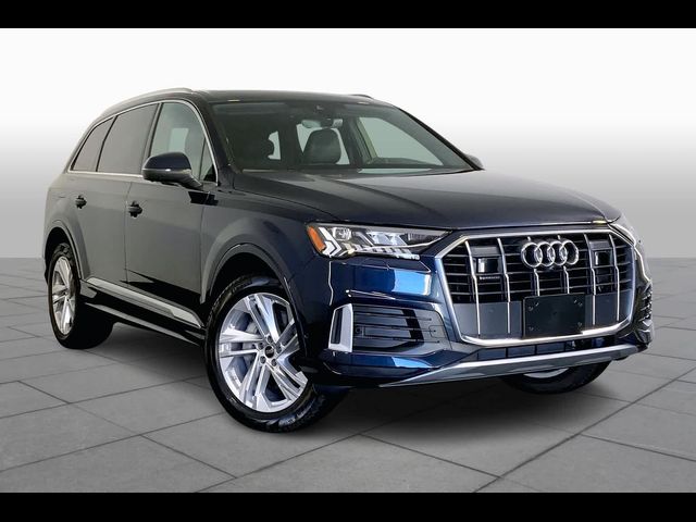 2024 Audi Q7 Premium Plus