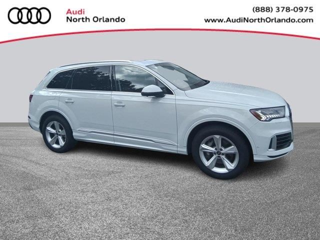 2024 Audi Q7 Premium Plus