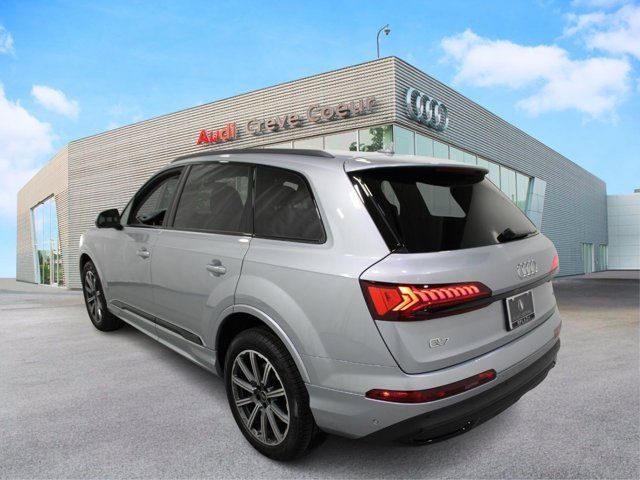 2024 Audi Q7 Premium Plus