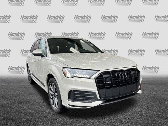 2024 Audi Q7 Premium Plus