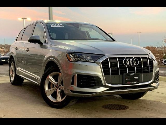 2024 Audi Q7 Premium Plus