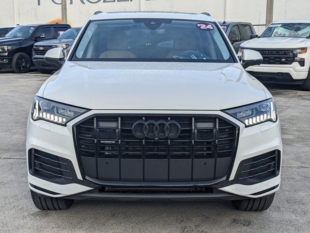 2024 Audi Q7 Premium Plus