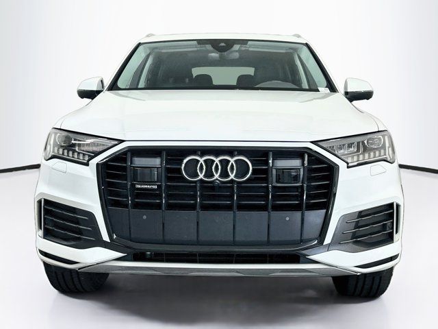 2024 Audi Q7 Premium Plus