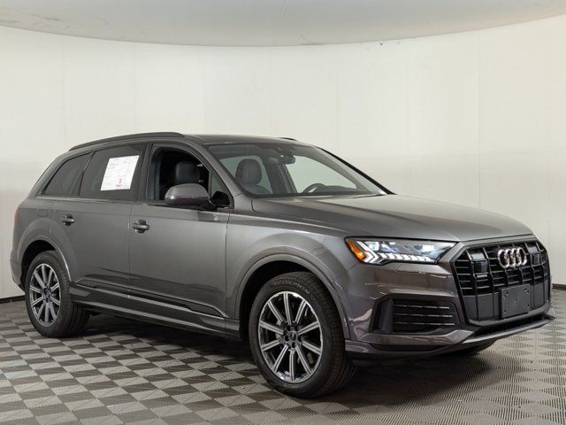 2024 Audi Q7 Premium Plus