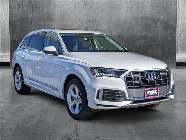 2024 Audi Q7 Premium Plus