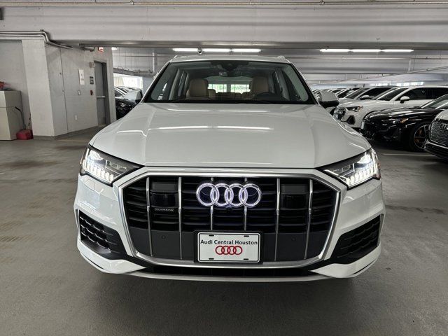 2024 Audi Q7 Premium Plus