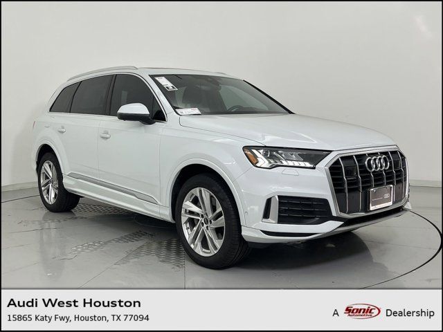 2024 Audi Q7 Premium Plus