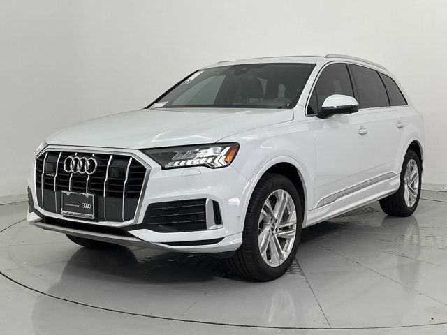 2024 Audi Q7 Premium Plus