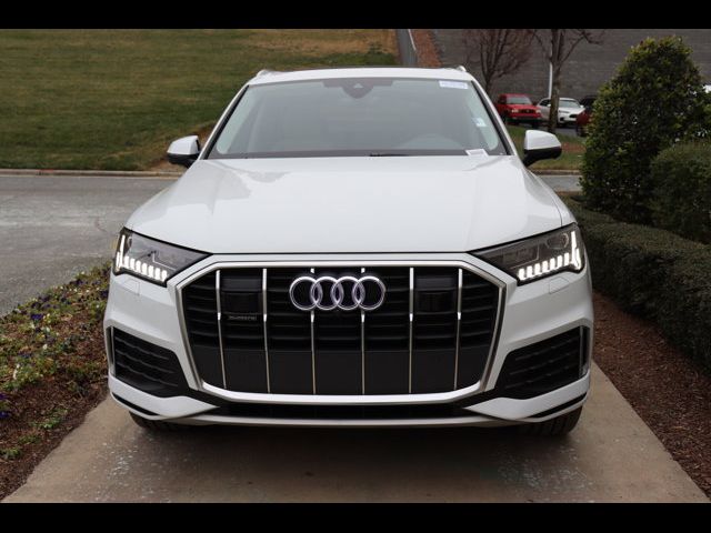 2024 Audi Q7 Premium Plus