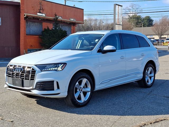 2024 Audi Q7 Premium Plus