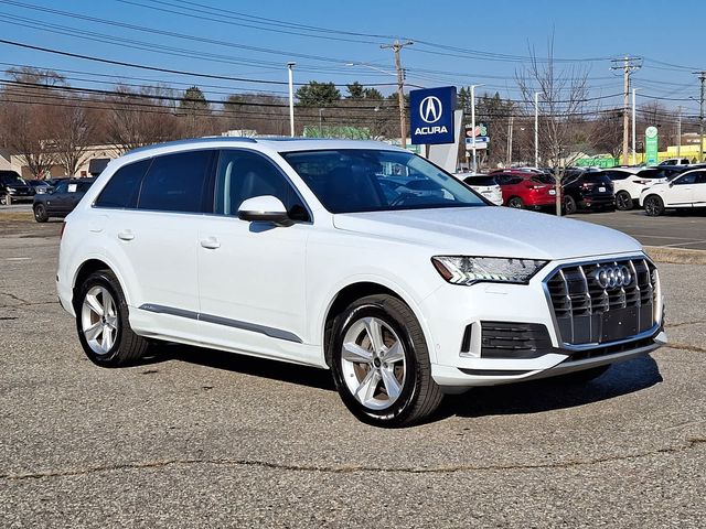 2024 Audi Q7 Premium Plus