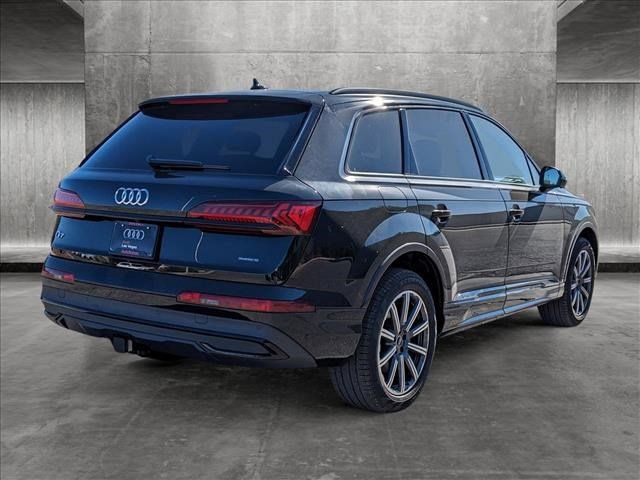 2024 Audi Q7 Premium Plus